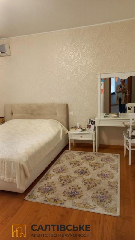 Sale 3 bedroom-(s) apartment 110 sq. m., Hvardiytsiv-Shyronintsiv Street 27