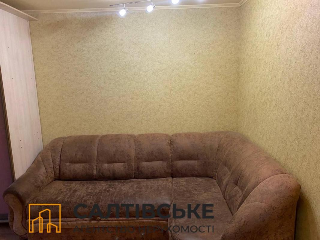 Sale 3 bedroom-(s) apartment 45 sq. m., Hvardiytsiv-Shyronintsiv Street 79б