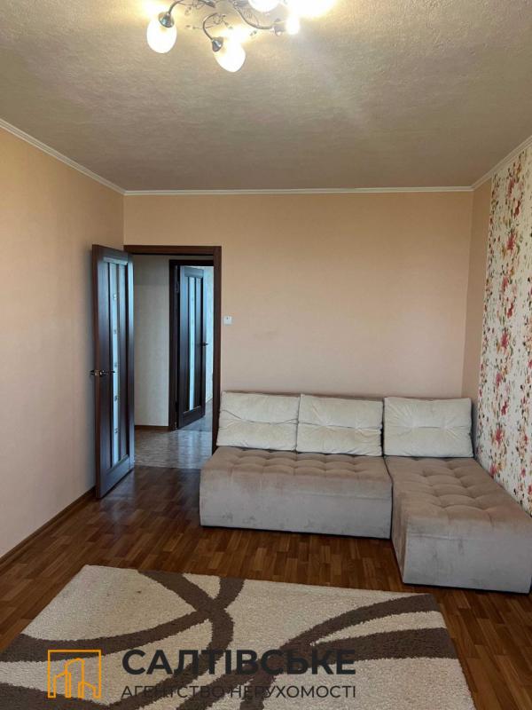 Sale 3 bedroom-(s) apartment 65 sq. m., Hvardiytsiv-Shyronintsiv Street 40