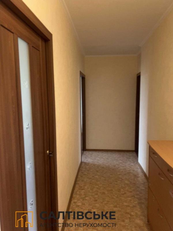 Продаж 3 кімнатної квартири 65 кв. м, Гвардійців-Широнінців вул. 40