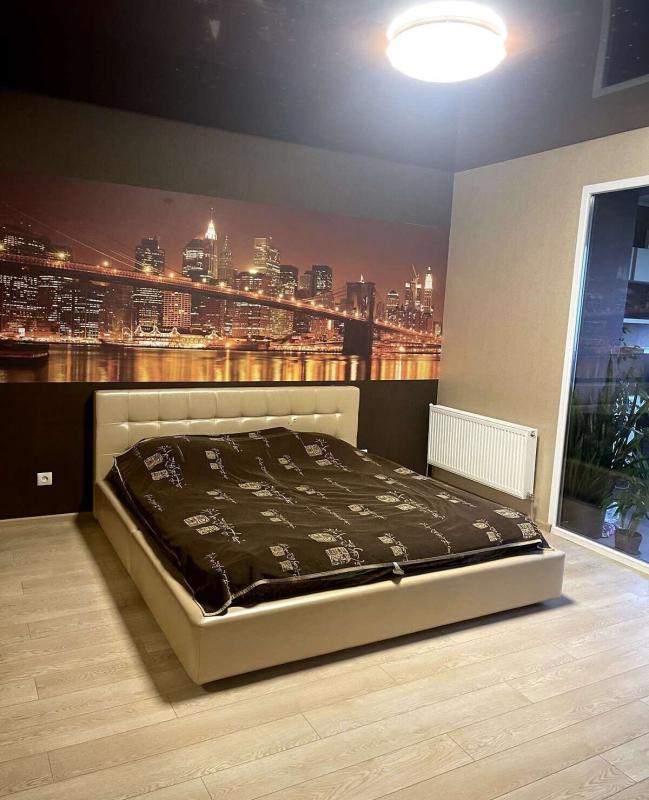 Long term rent 2 bedroom-(s) apartment Heroiv Pratsi Street 32г