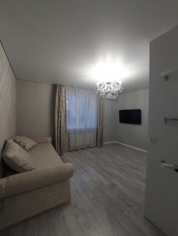 Long term rent 1 bedroom-(s) apartment Yelyzavetynska Street 5