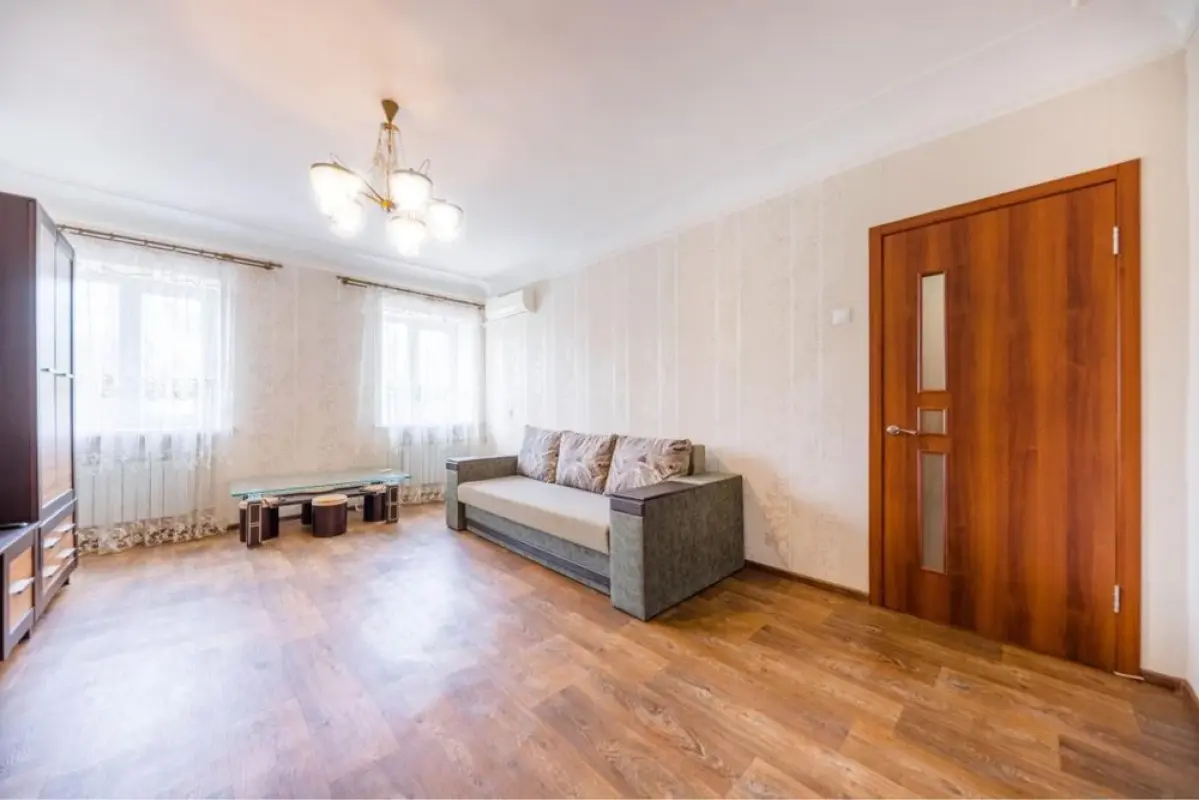 Apartment for rent - Himnaziina naberezhna 12