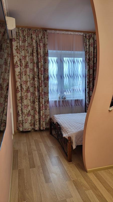 Long term rent 1 bedroom-(s) apartment Zolotoustivska Street 16