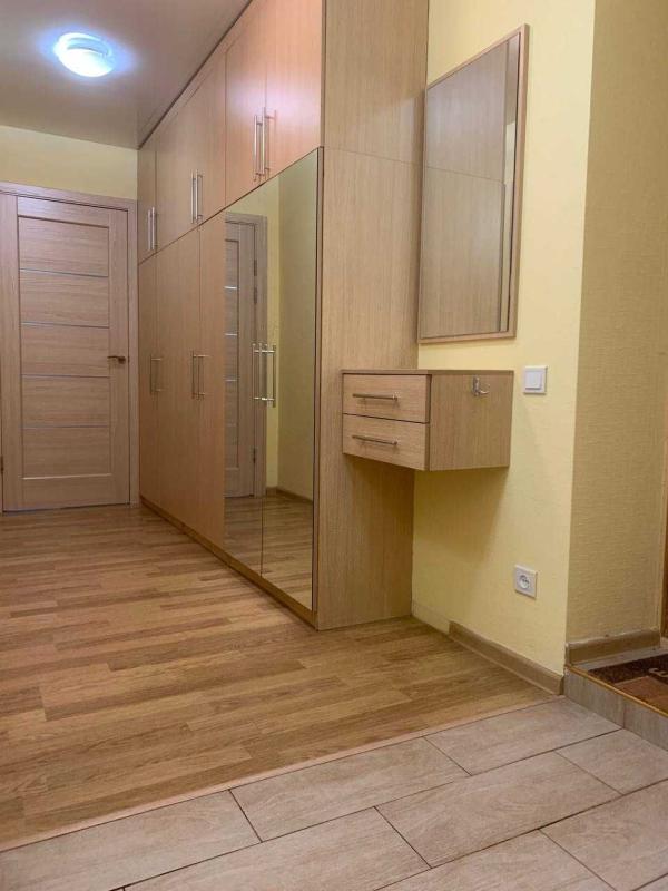Long term rent 1 bedroom-(s) apartment Novhorodska Street 44