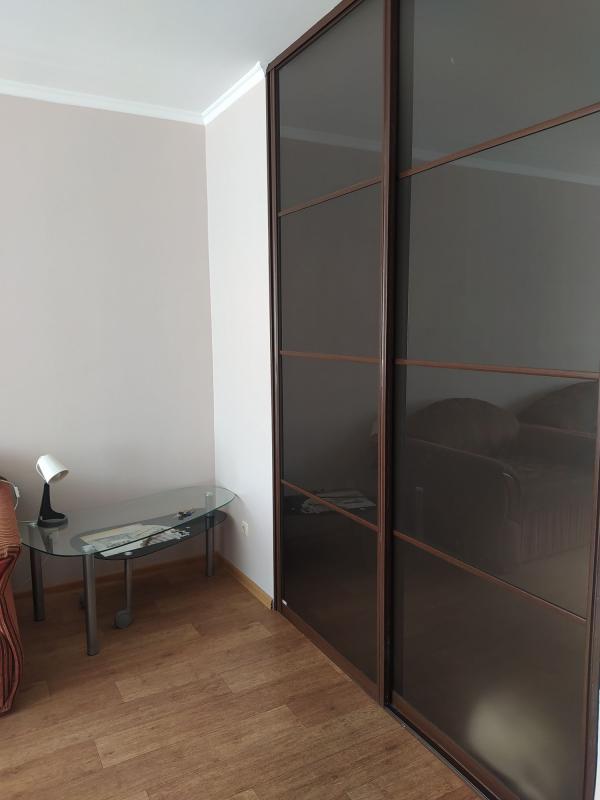 Long term rent 1 bedroom-(s) apartment Kharkivske Road 19