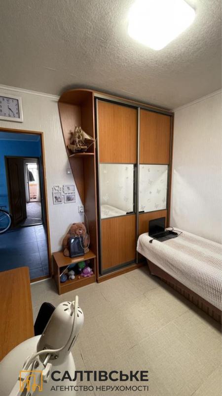 Sale 3 bedroom-(s) apartment 64 sq. m., Hvardiytsiv-Shyronintsiv Street 15/46