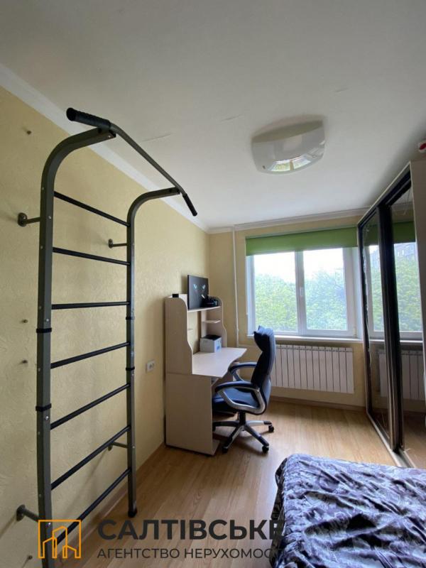 Sale 4 bedroom-(s) apartment 70 sq. m., Buchmy Street (Komandarma Uborevycha Street) 42б