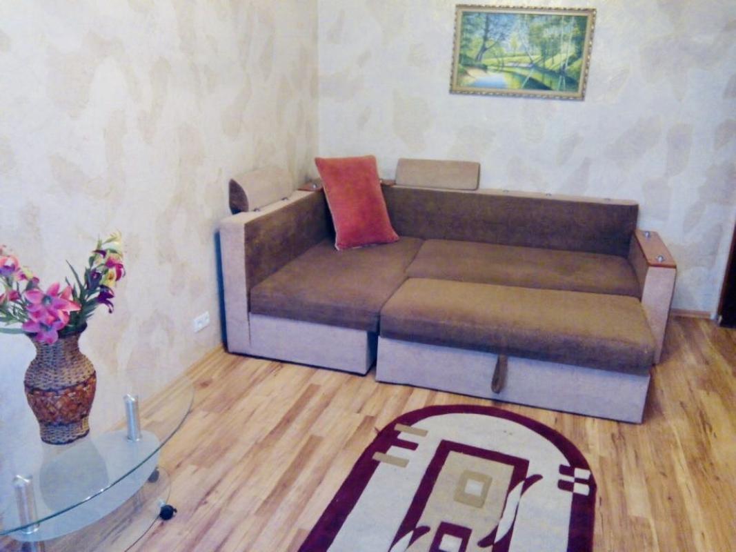 Long term rent 2 bedroom-(s) apartment Kholodnohirska street 12
