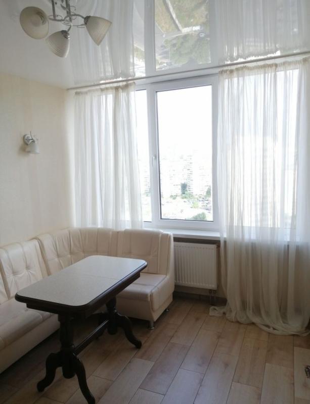 Long term rent 1 bedroom-(s) apartment Solomii Krushelnytskoi Street 13