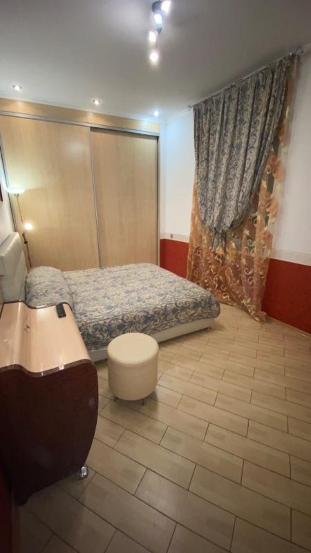 Long term rent 2 bedroom-(s) apartment Velyka Vasylkivska Street (Chervonoarmiiska Street;Krasnoarmeyskaya Street) 25