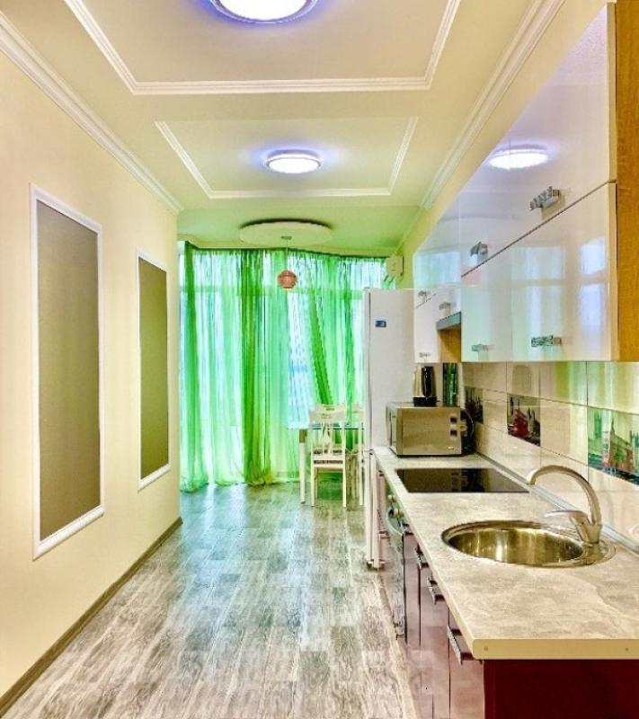 Long term rent 2 bedroom-(s) apartment Zhylianska Street 116а