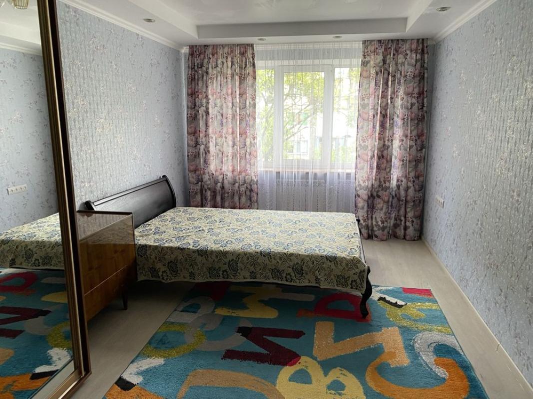 Long term rent 2 bedroom-(s) apartment Danyla Scherbakivskoho street 61б