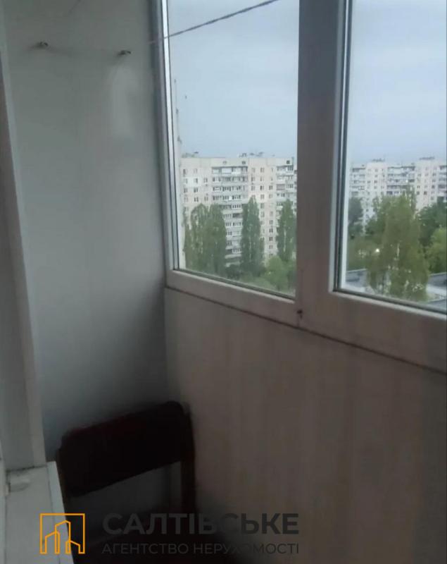 Sale 3 bedroom-(s) apartment 64 sq. m., Valentynivska street 7