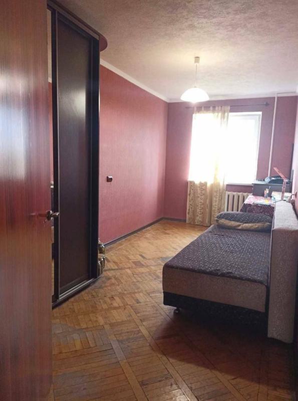 Sale 3 bedroom-(s) apartment 59 sq. m., Zhasminovyi Boulevard (Petra Slynka Street) 20а