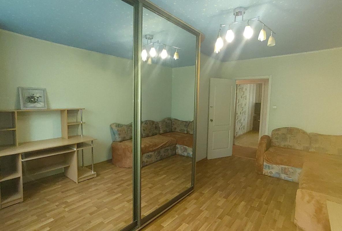 Продажа 2 комнатной квартиры 44 кв. м, Деревянко ул. 14