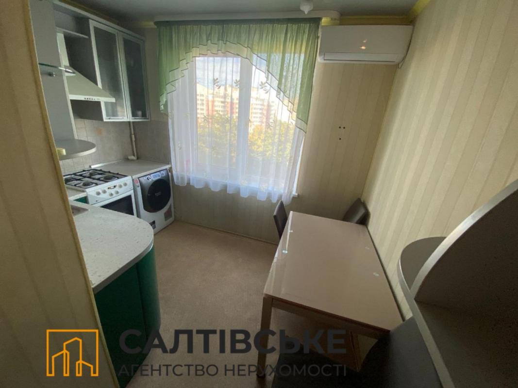 Sale 3 bedroom-(s) apartment 65 sq. m., Buchmy Street (Komandarma Uborevycha Street) 14