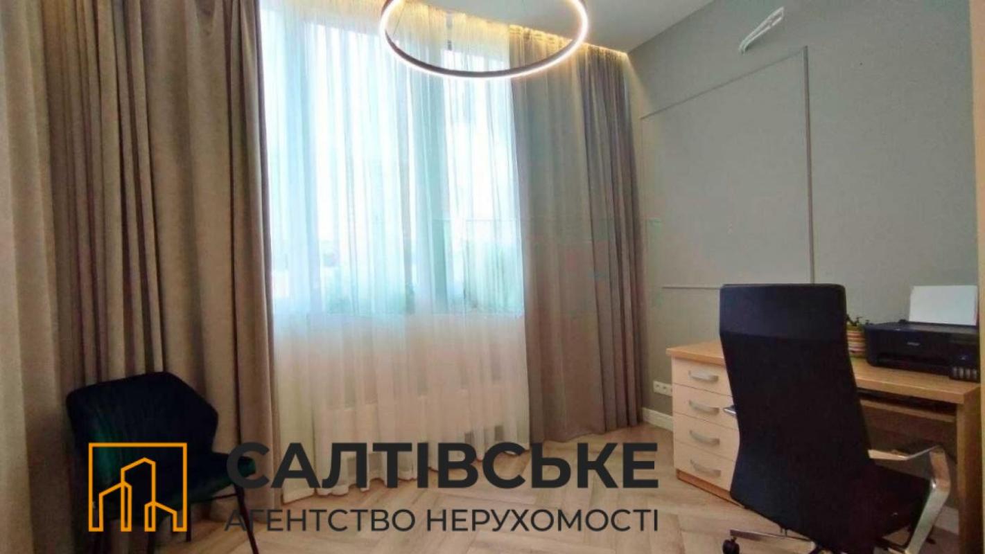 Sale 2 bedroom-(s) apartment 68 sq. m., Partyzanskyi lane