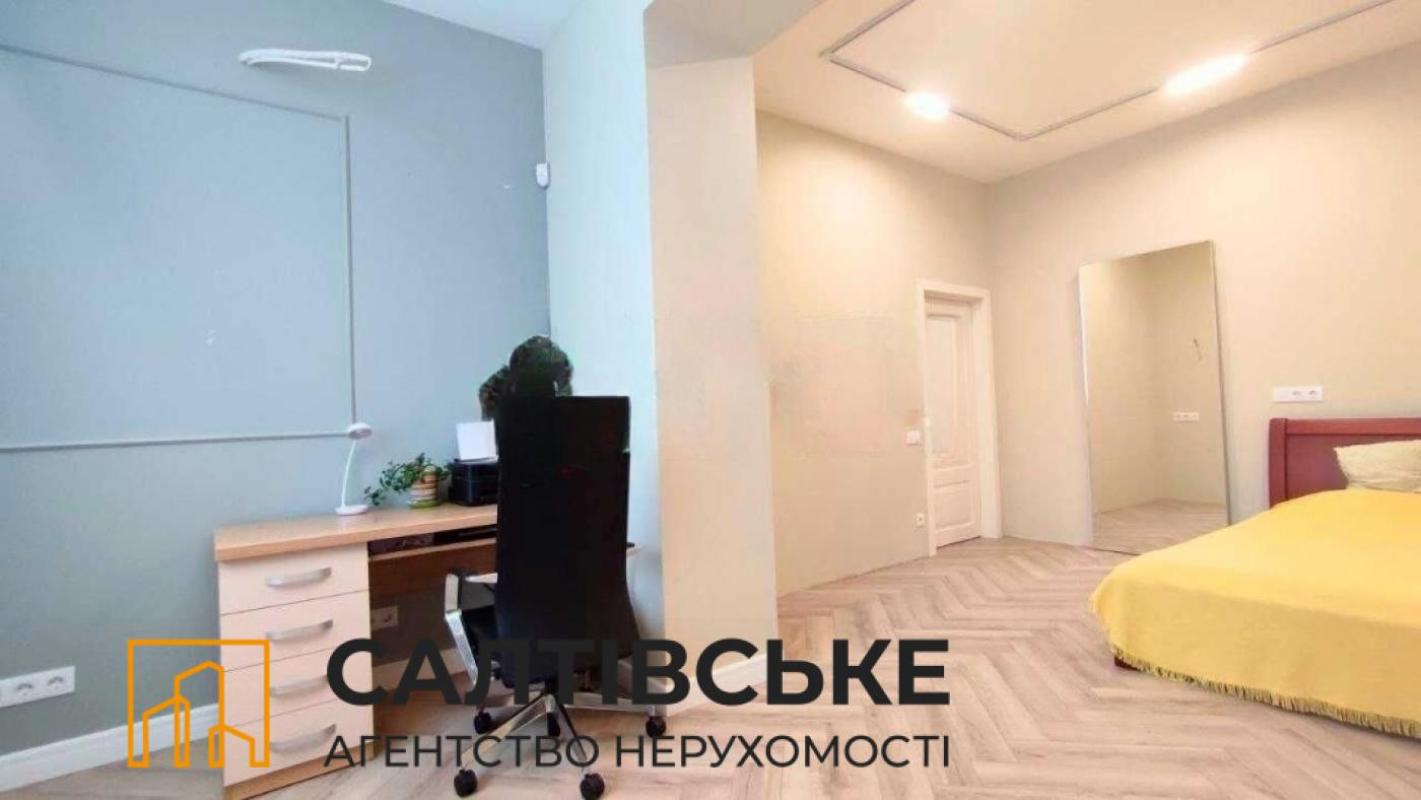 Sale 2 bedroom-(s) apartment 68 sq. m., Partyzanskyi lane