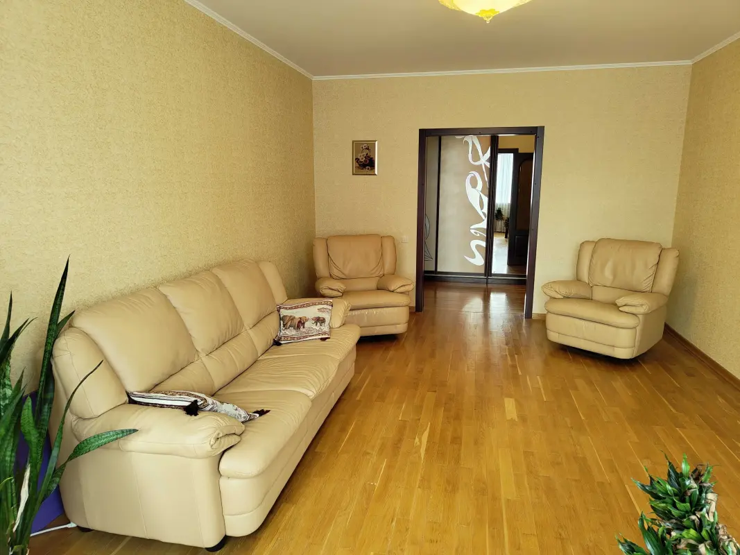 Apartment for sale - Kniazhyi Zaton Street 2/30
