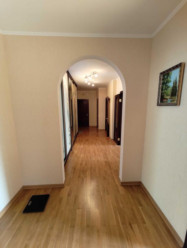 Sale 3 bedroom-(s) apartment 108 sq. m., Kniazhyi Zaton Street 2/30