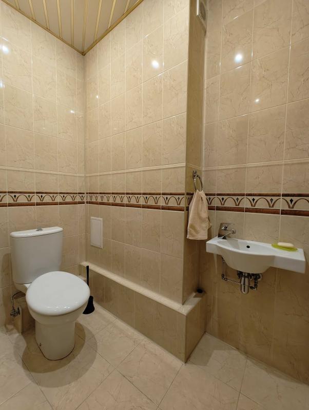 Sale 3 bedroom-(s) apartment 108 sq. m., Kniazhyi Zaton Street 2/30