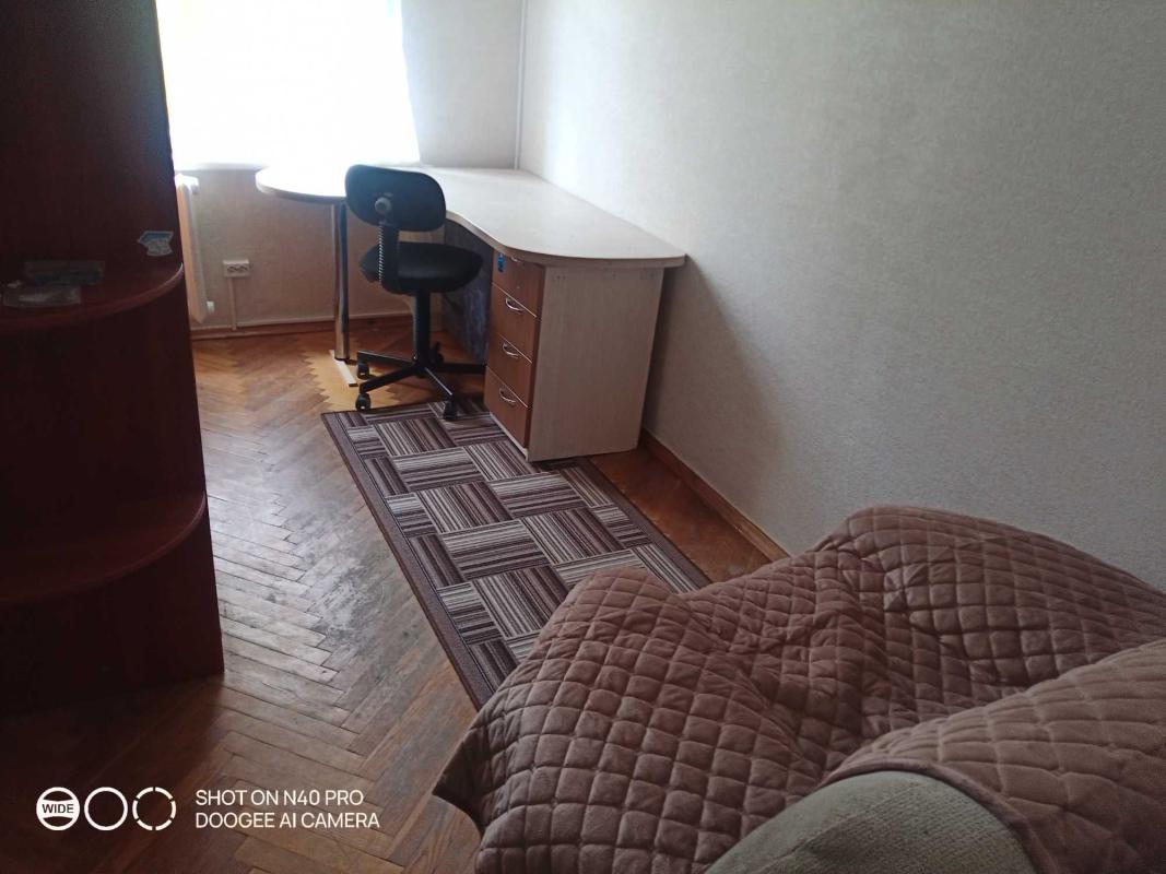 Long term rent 3 bedroom-(s) apartment Kaunaska Street 12/2