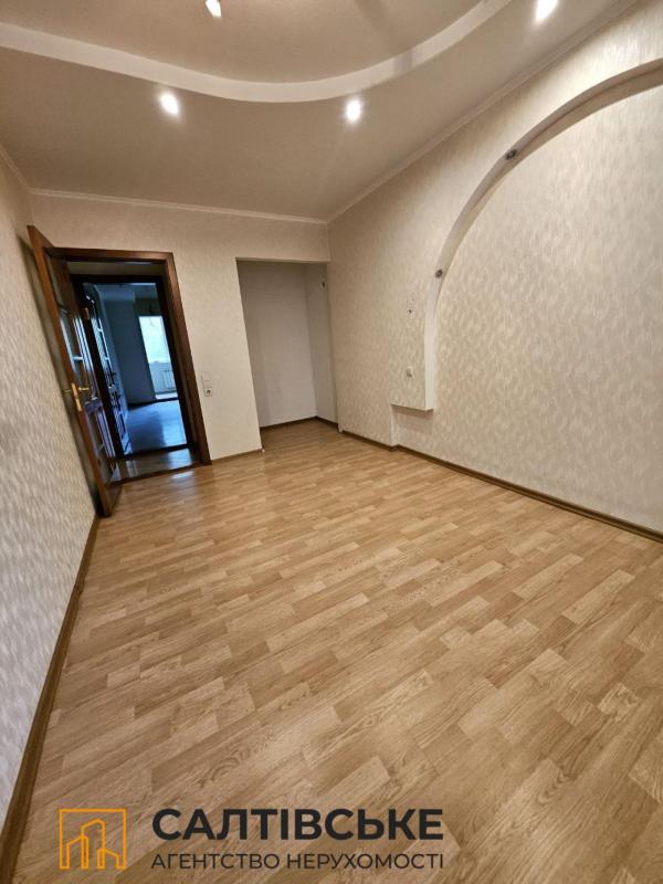 Продаж 3 кімнатної квартири 65 кв. м, Академіка Павлова вул. 140а