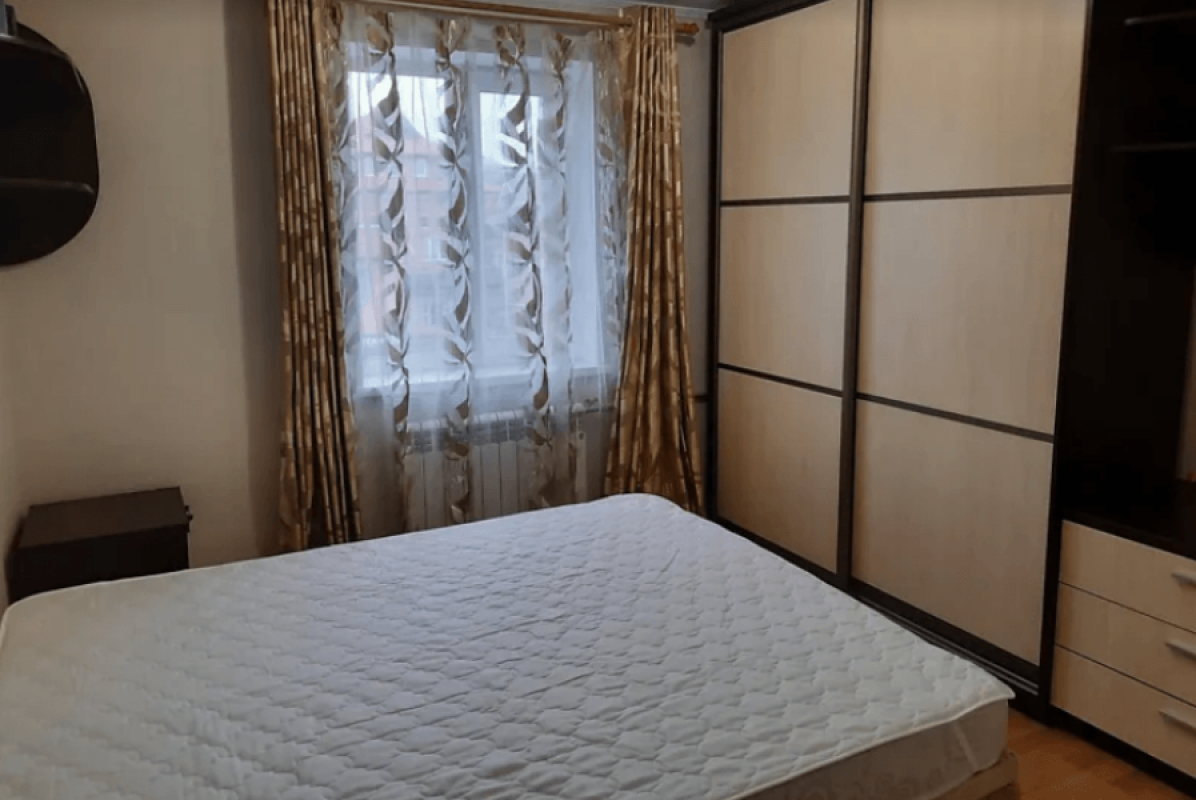 Sale 3 bedroom-(s) apartment 53 sq. m., Vasylya Melnykova street (Mezhlauka Street) 11/7