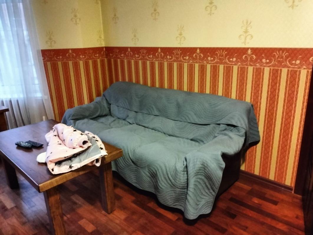 Long term rent 3 bedroom-(s) apartment Pankivska Street 27/78