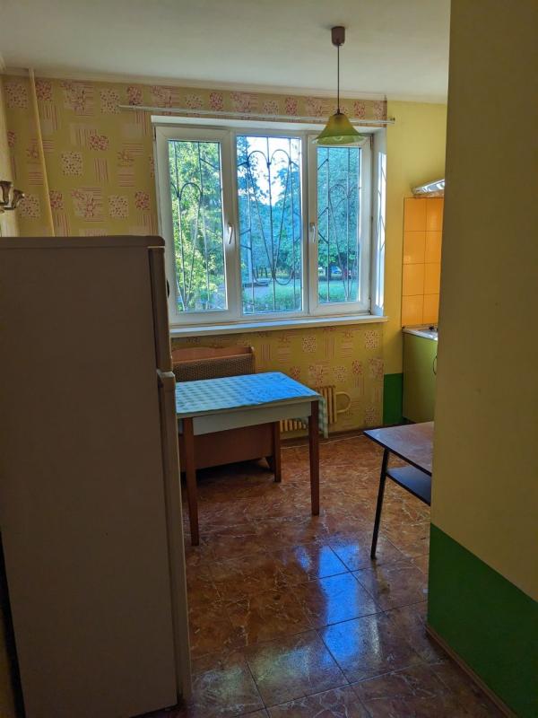 Sale 2 bedroom-(s) apartment 45 sq. m., Novhorodska Street 16
