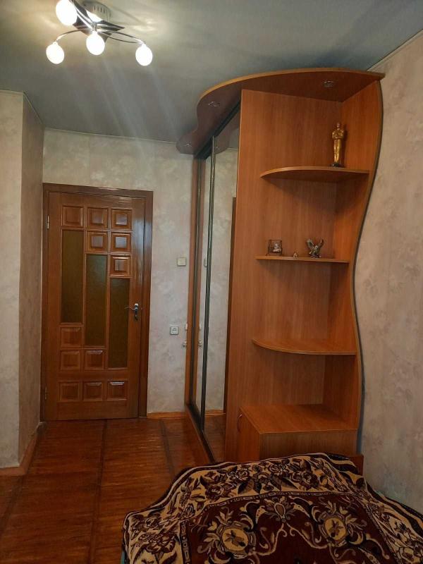 Sale 2 bedroom-(s) apartment 42 sq. m., Novhorodska Street 2
