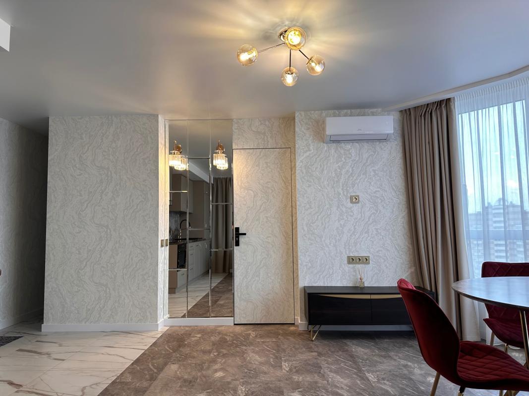 Long term rent 1 bedroom-(s) apartment Anny Akhmatovoi Street 46