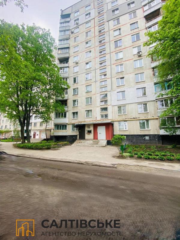 Продаж 2 кімнатної квартири 52 кв. м, Валентинівська вул. (Блюхера) 11