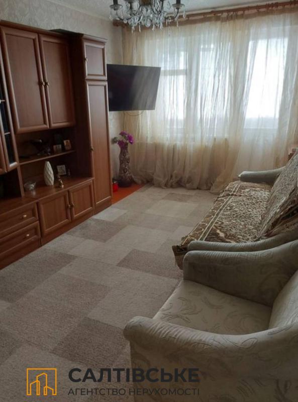 Sale 3 bedroom-(s) apartment 45 sq. m., Svitla Street 3б
