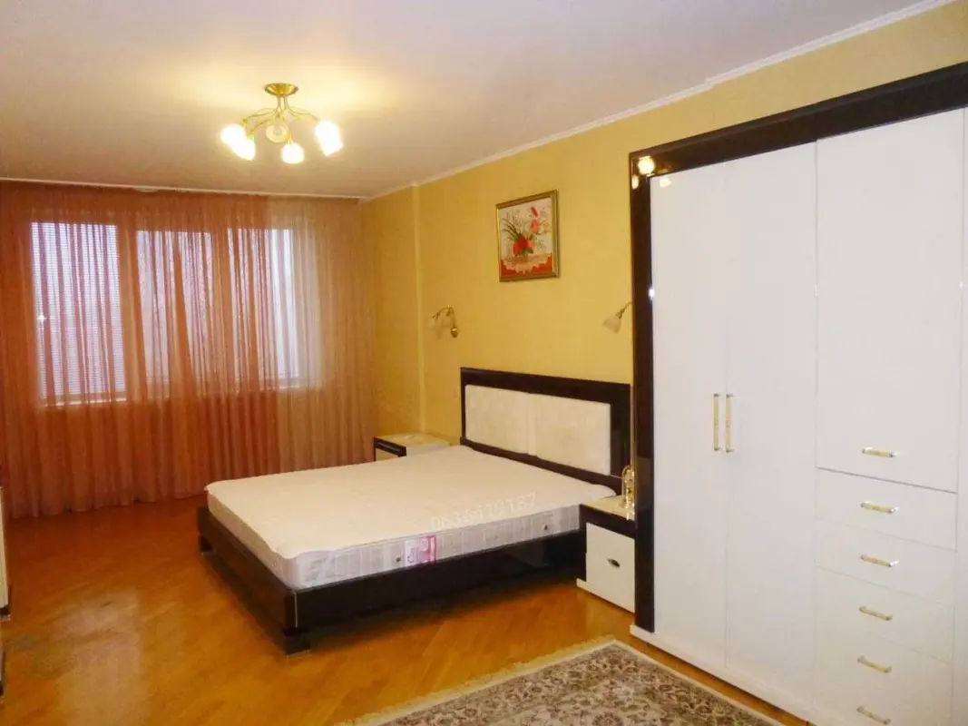 Apartment for rent - Viacheslava Chornovola Street 20