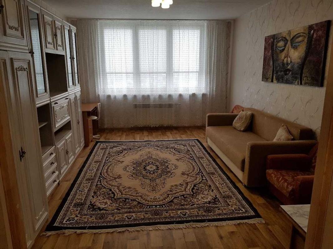 Long term rent 2 bedroom-(s) apartment Yelyzavety Chavdar Street 1