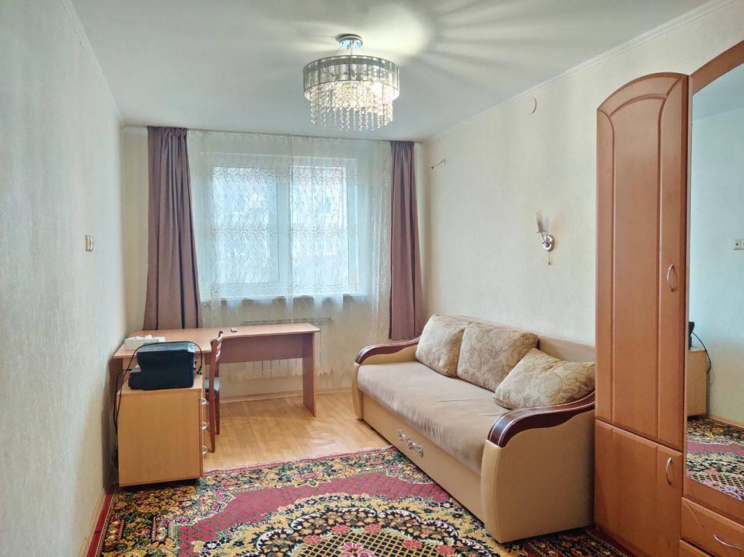 Sale 2 bedroom-(s) apartment 43 sq. m., Nauky avenue 66а