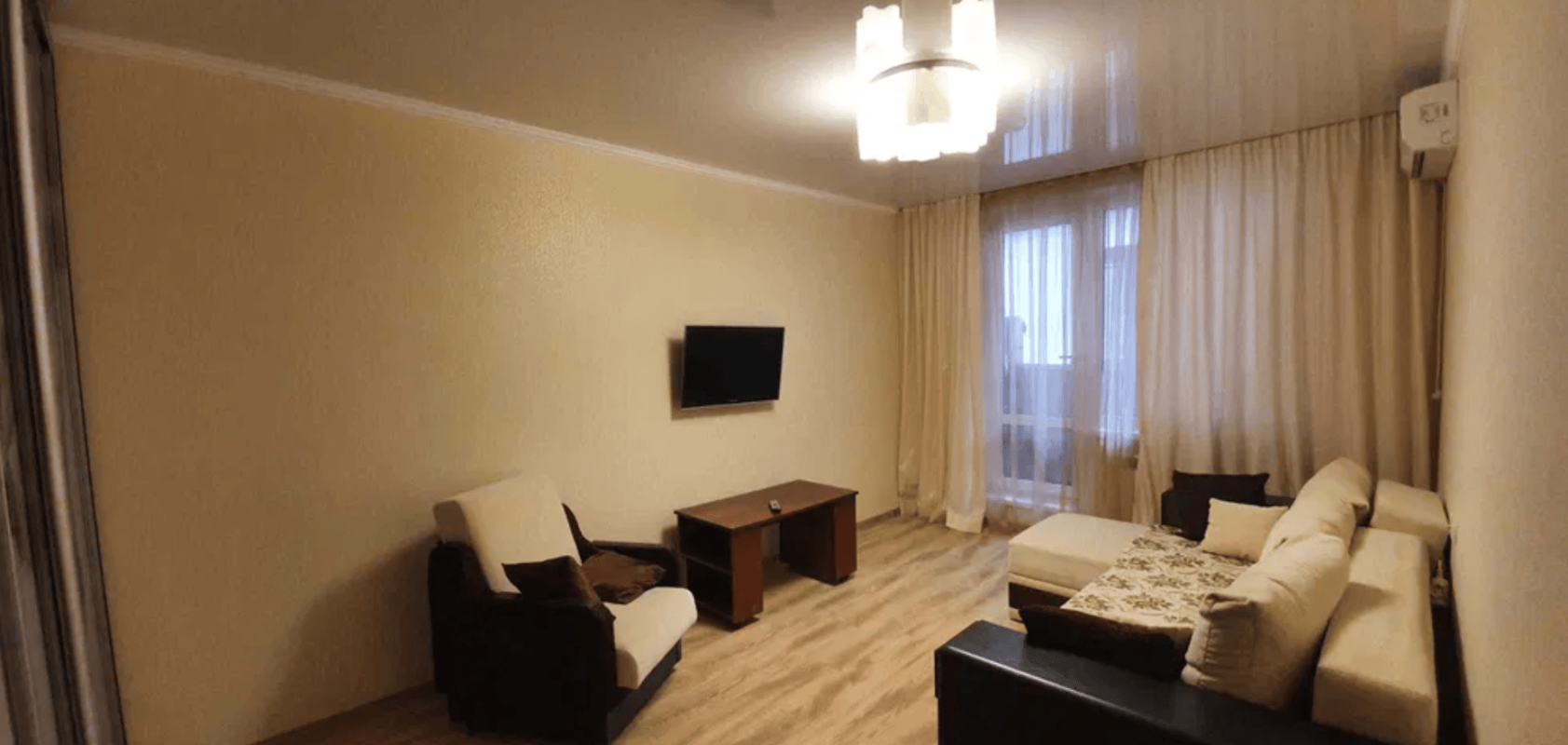 Long term rent 1 bedroom-(s) apartment Peremohy Avenue 72б