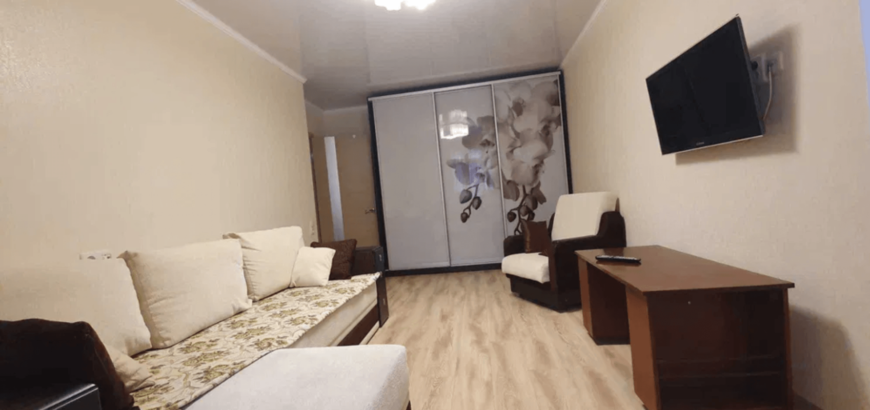 Long term rent 1 bedroom-(s) apartment Peremohy Avenue 72б