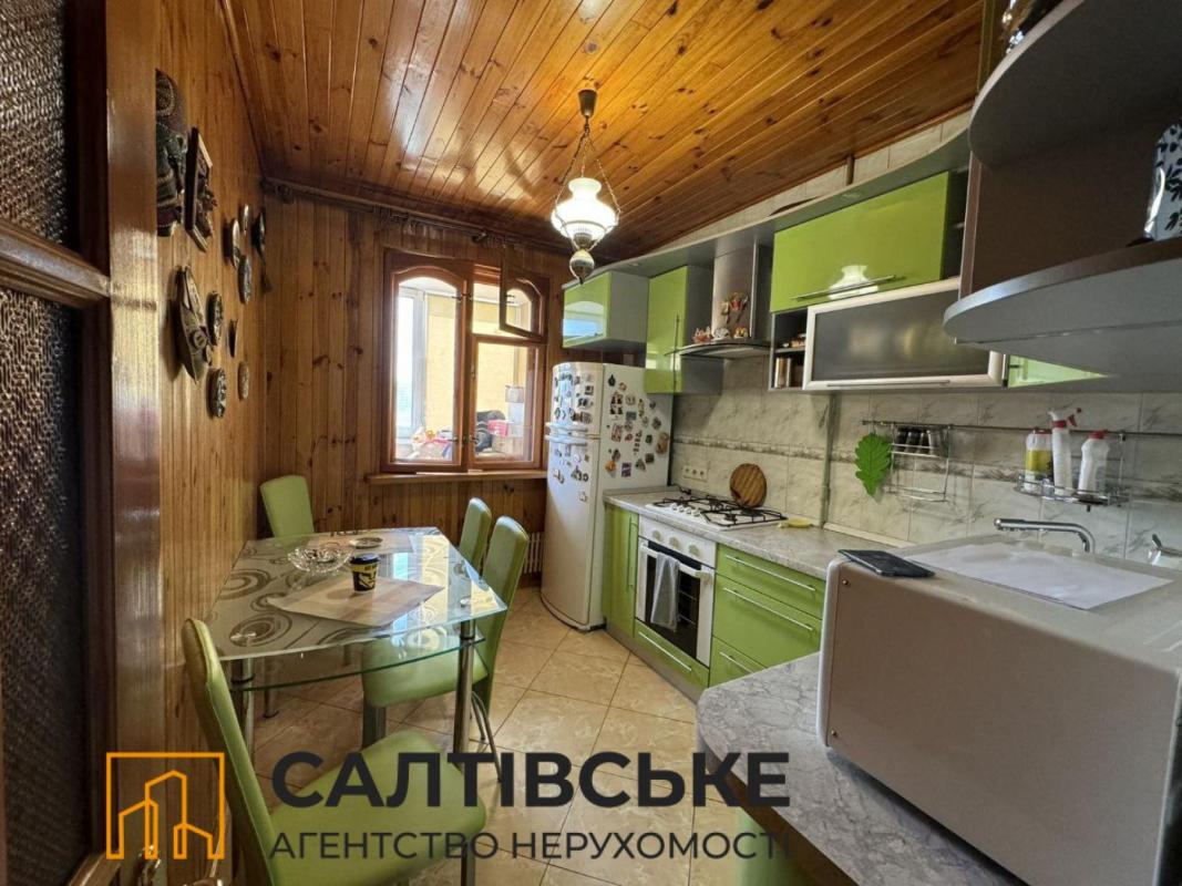 Sale 3 bedroom-(s) apartment 72 sq. m., Metrobudivnykiv Street 29
