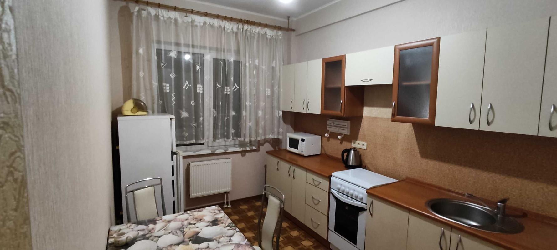 Long term rent 2 bedroom-(s) apartment Petra Hryhorenka Avenue 39б