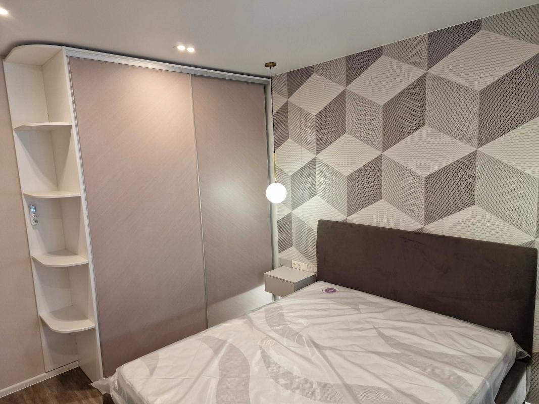 Long term rent 2 bedroom-(s) apartment Kharkivske Road 190