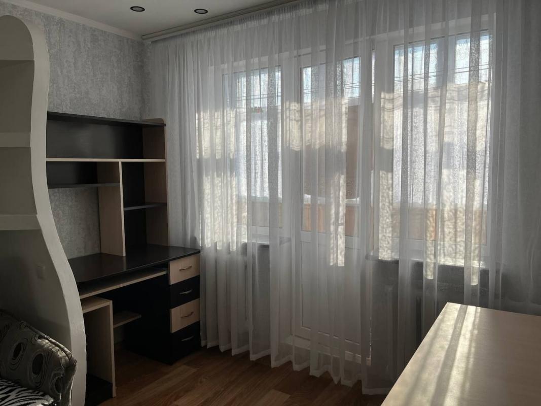 Долгосрочная аренда 2 комнатной квартиры Даниила Щербаковского ул. 55