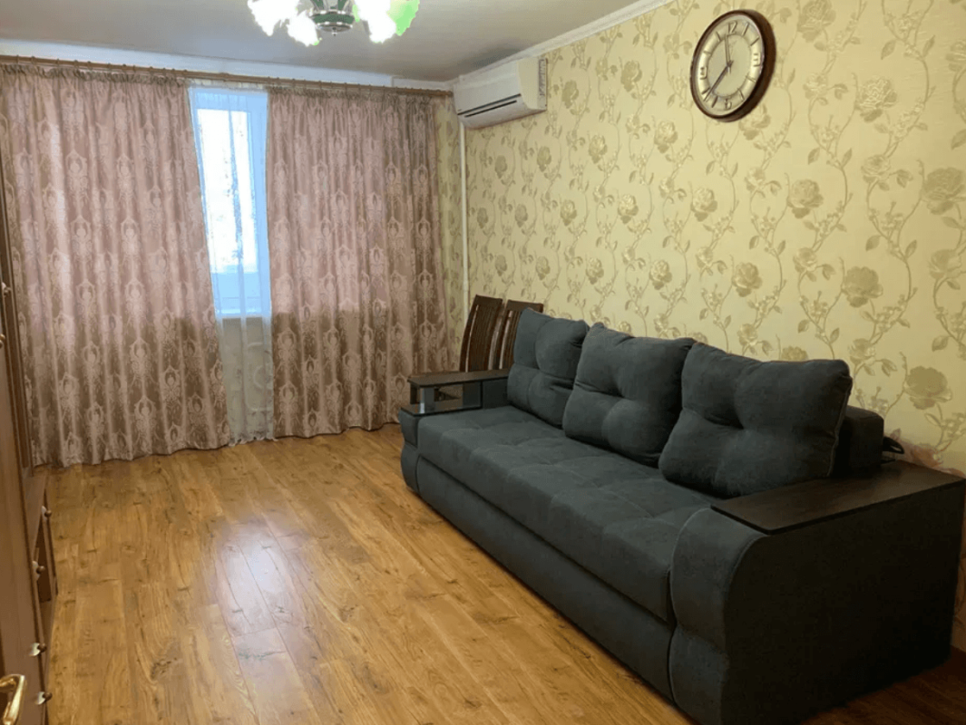 Long term rent 2 bedroom-(s) apartment Poltavsky Shlyakh Street 148/2