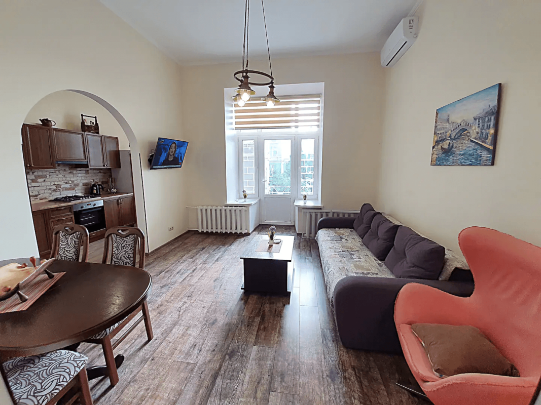 Long term rent 2 bedroom-(s) apartment Velyka Zhytomyrska Street 8А