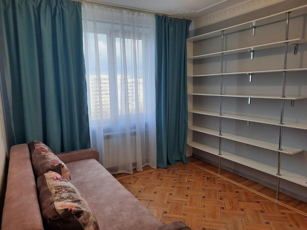 Long term rent 2 bedroom-(s) apartment Liudviga Svobody Avenue 39