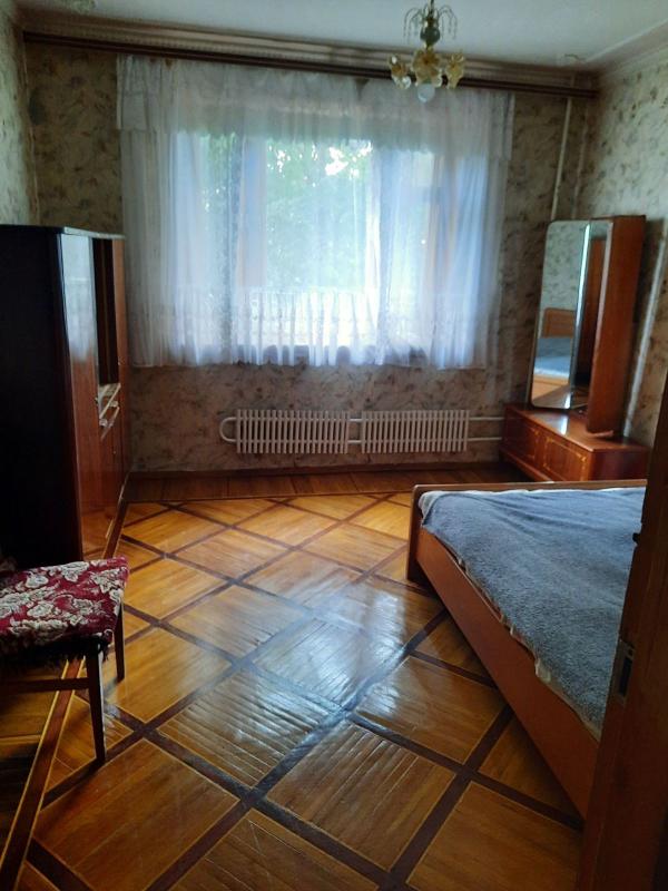 Long term rent 3 bedroom-(s) apartment Haribaldi Street 7а