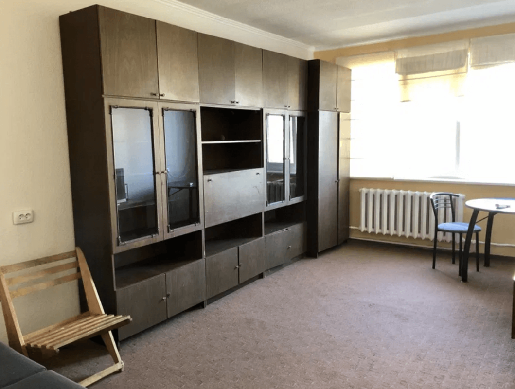 Long term rent 2 bedroom-(s) apartment Yuriia Haharina Avenue 80