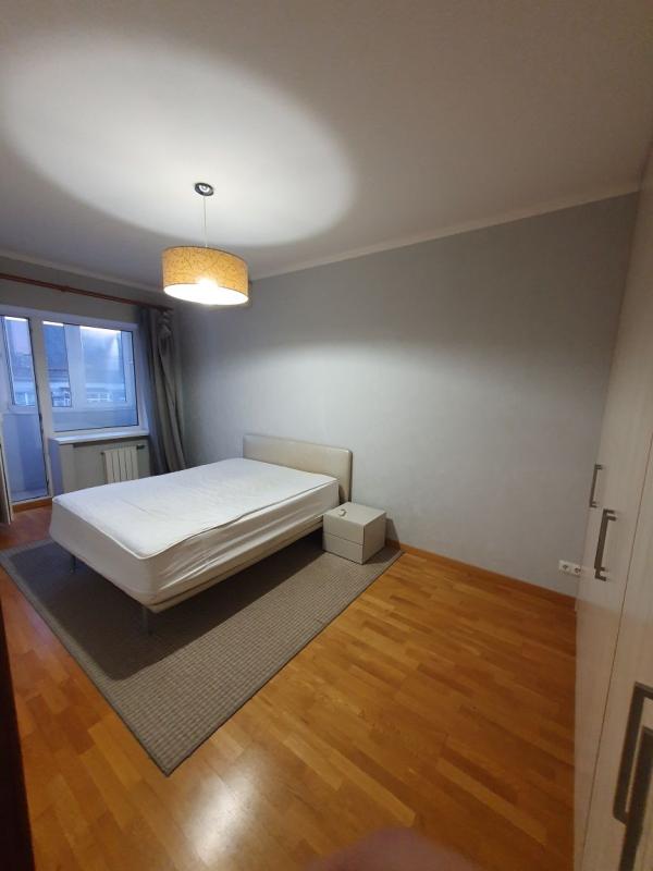 Long term rent 2 bedroom-(s) apartment Turivska Street 29